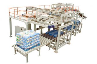 生產(chǎn)廠家如何根據(jù)自己的情況選擇高位碼垛機(jī)或低位碼垛機(jī)？